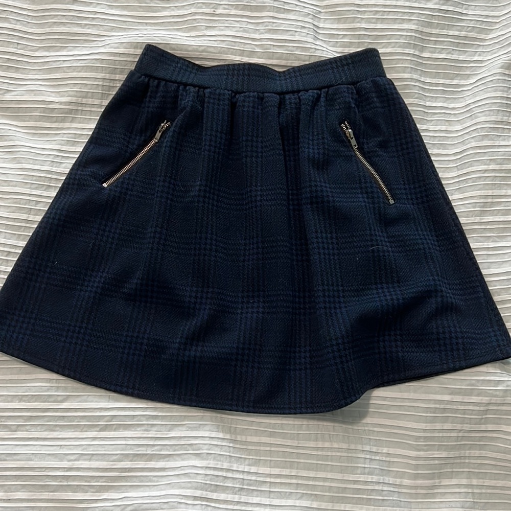 NAVY BLUE PLAID SKATER SKIRT!
